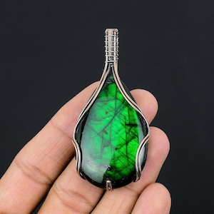 Green Flash Labradorite Gemstone Pendant Copper Wire Wrapped Pendant Necklace Labradorite Pendant Jewelry Labradorite Jewelry Gift for Her