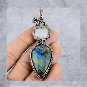 Labradorite Copper Pendant Copper Wire Wrapped Gemstone Pendant Copper Jewelry Designer Pendant Gift For Her Rainbow Moonstone Gift For Mom