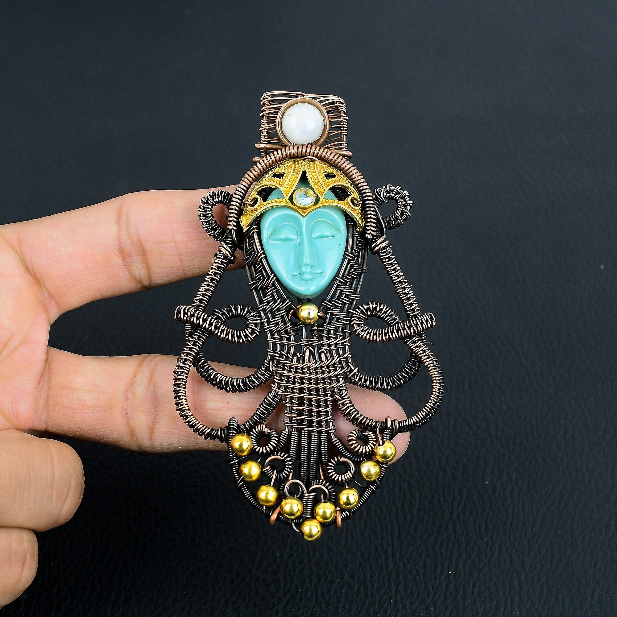 ネックレス・ペンダント 14kgfMotherOfPearl CarvingNecklace Sea Green Carved Bone Lady Face Pendant, Copper Wire Wrapped