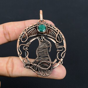 Emerald Howling Wolf Pendant Pendant Copper Wire Wrapped Pendant Jewelry Wild Animal Jewelry Unique Handmade Pendant For Wife, For Sister