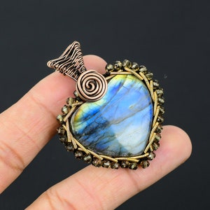 Labradorite Gemstone Pendant Copper Wire Wrapped Heart Pendant Labradorite Pendant Copper Pendant Jewelry Gift For Her Labradorite Jewelry