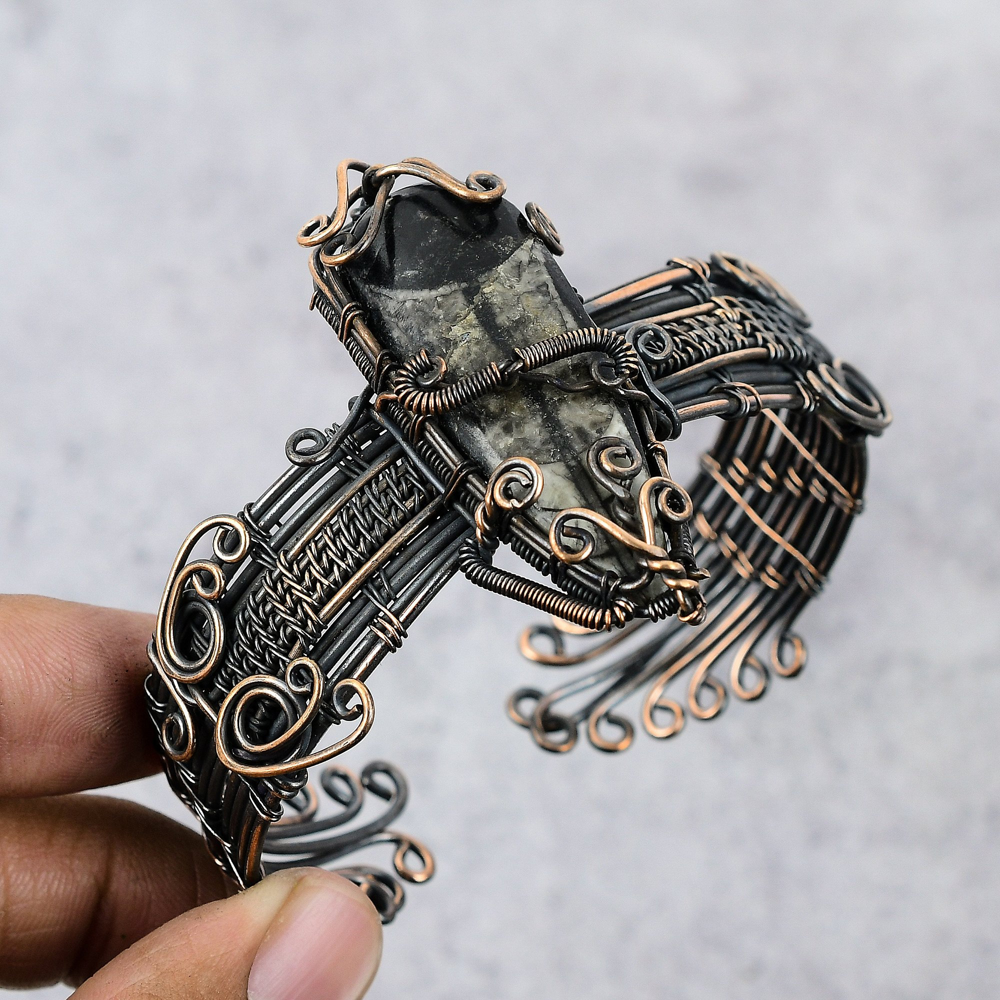 Bull Face Stingray Coral Gemstone Copper Wire Wrap Jewelry Handmade Pendant
