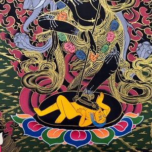 Silk Brocade Mounted Simhamukhi Thangka, Simhamukha Thanka bild 5