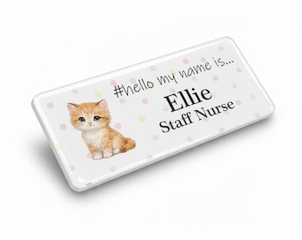 バッジマスター 樹脂仕上げ Hello My Name Is Cute Kitten ネームバッジ デザイン 76 x 32 mm ホワイト/ホワイト
