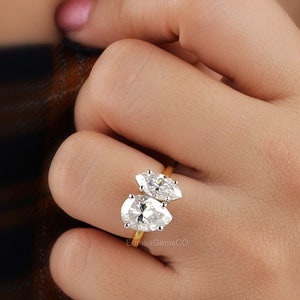 Toi et Moi Verlobungsring, Moissanite Ring in Birnen- und Marquise-Schliff, Ehering mit zwei Steinen, 14K Goldring, Jubiläumsring mit zwei Steinen