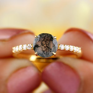 Moss Agate Round Cut Wedding Ring, Solitaire Engagement Ring, Vintage Yellow Gold Ring, Green Gemstone Promise Ring, Pave Set Ring For Her