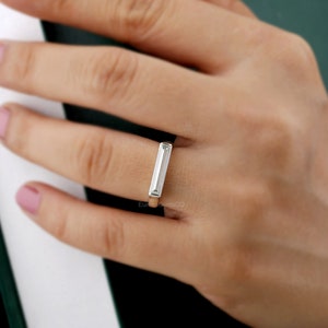 Ost West Baguette Ring, Spannring Set, Einzelner Diamant Ring, Einzigartiger Farbloser Moissanit Diamant Ring, Versprechen Ring im Antiken Stil für Sie