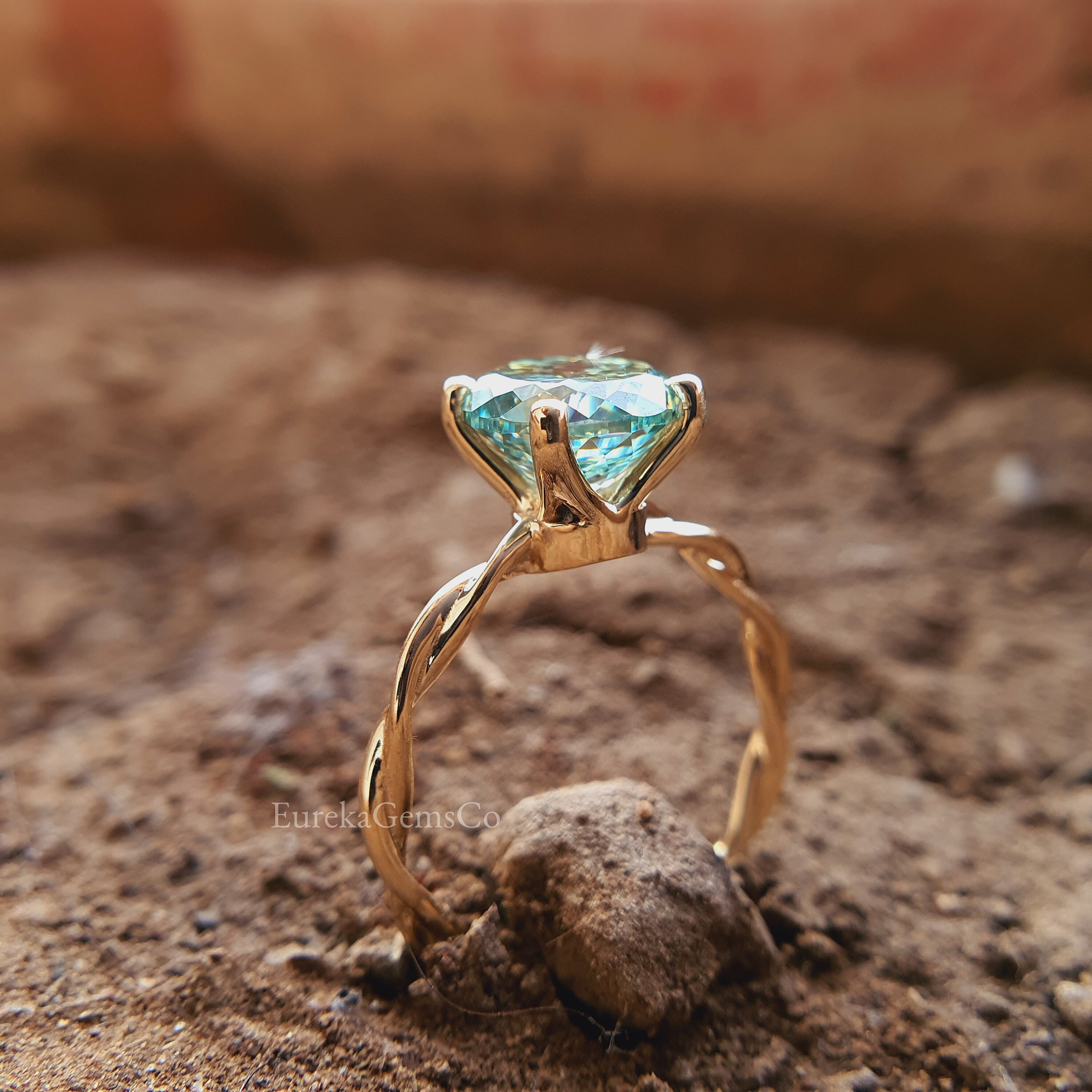 ブルーグリーンのモアッサナイトリング、ポルトガルカットのカラーダイヤモンドリング、アンティークシアンブルーのモアッサナイトの婚約指輪、彼女へのインフィニティウェディングリング  - Etsy 日本 VVS1 2CT ポルトガルカット ブルー グリーン モアッサナイト 婚約指輪 女性用 0.23cttw クラスター ホワイト キュ