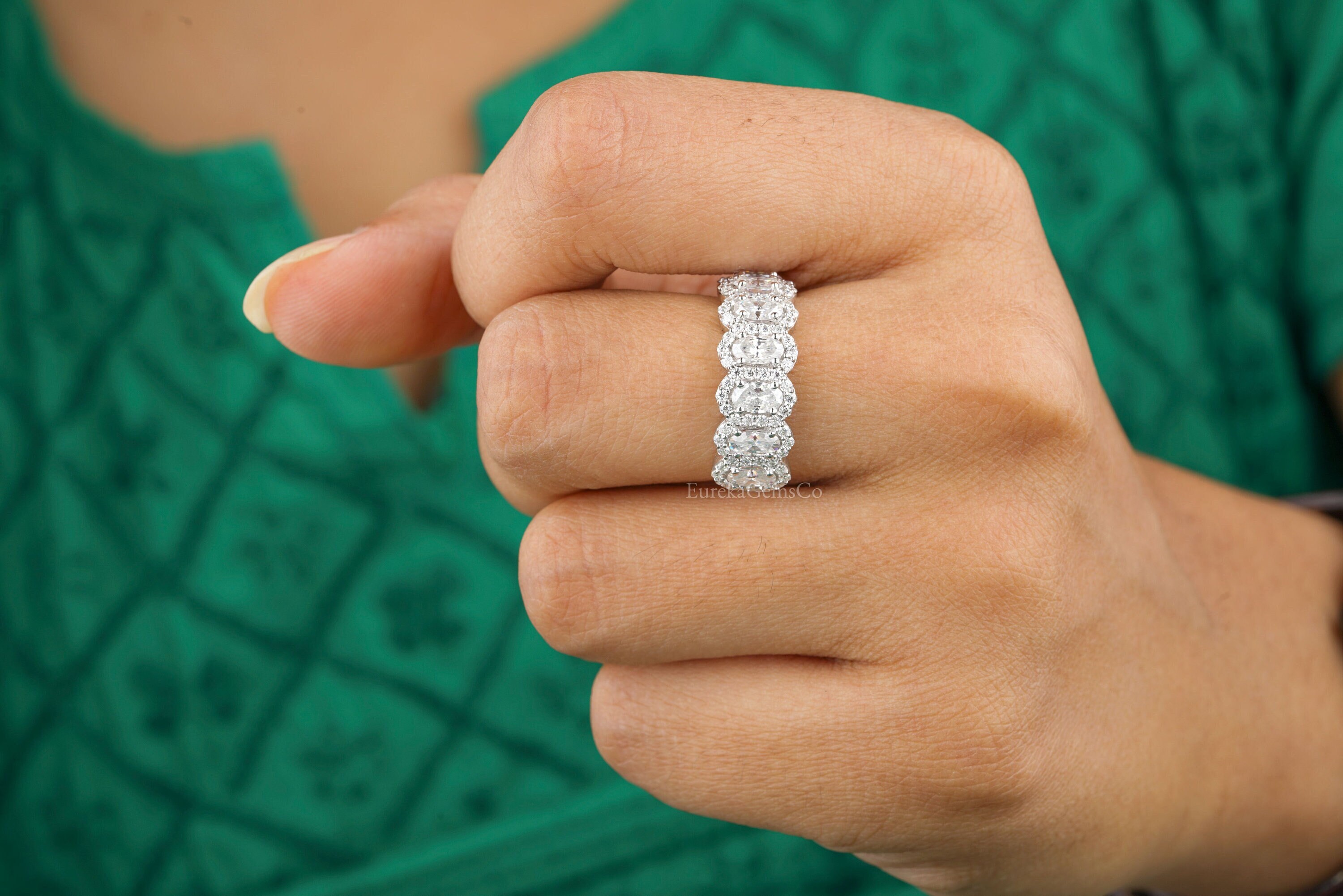 Oval halo cheap eternity band