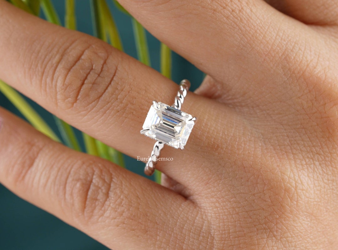 Vintage Halo Ladies Ring Emerald Cut - Etsy España