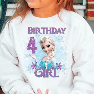 Sudadera de Elsa para niña, traje de fiesta de princesa Frozen personalizado, camiseta a juego de cumpleaños de Disney para la familia, camiseta de cumpleaños de Elsa para niños pequeños, regalo de cumpleaños juvenil imagen 1