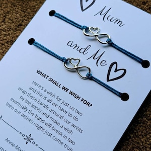 MAMAN et MOI, bracelets de souhaits, bracelets assortis, mère et fille, maman et moi, maman et moi, bracelets à partager, cadeaux pour maman, blanc