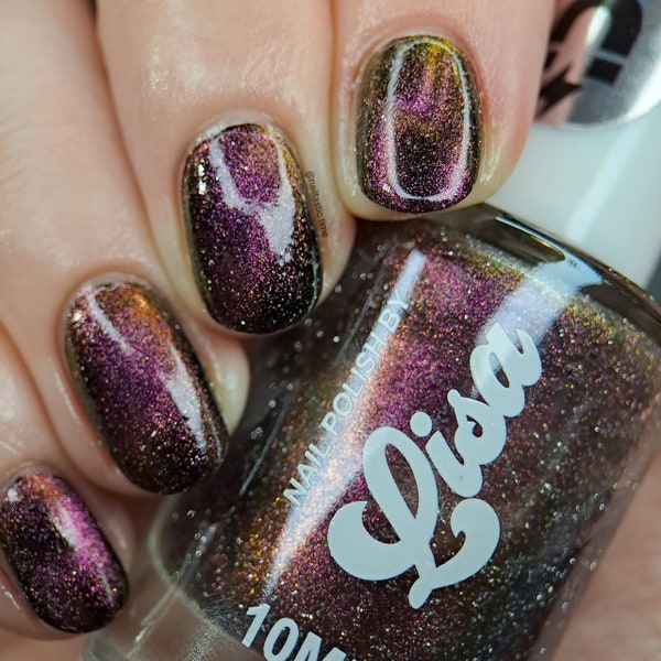 Heart Nebula - Magnetic Multichrome Handmade Indie Brand UK Varnish
