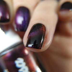 Melodrama polish and lightning bolt magnet combo, magnetic multichrome Handmade Indie Brand UK Varnish