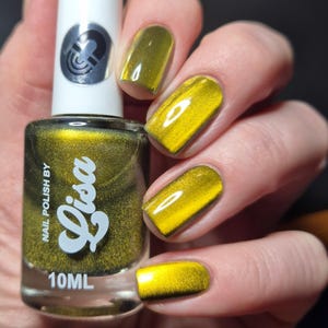 Opulence lightning bolt magnet combo, magnetic multichrome Handmade Indie Brand UK Varnish