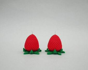 The Leafy Strawberry Candle Set of 2 - Soy wax & Beeswax | Unique | Scented | Handmade | Natural | Gift | Home Decor | Decoration