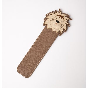 Handmade Lion Bookmark, upcycled artificial leather/vinyl bookmark, perfect for kids and book lovers, Perfect Gift for Readers