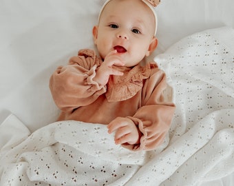 Heirloom Knit Pointelle Baby Blanket - Knitted White Baby Blanket - Cozy Knit Baby Blanket- Newborn Blanket - Neutral Baby Blanket - Cotton