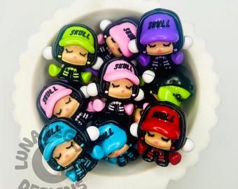 SP Girl with Hat – SP Style Character Bead for DIY Pens, Jewelry, Keychains & Crafts – 1pc