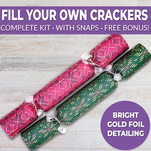 6 Eco Friendly Christmas crackers w/ snaps. Fill your own DIY Christmas cracker kit with snaps, jokes, & hats, for adults and kids