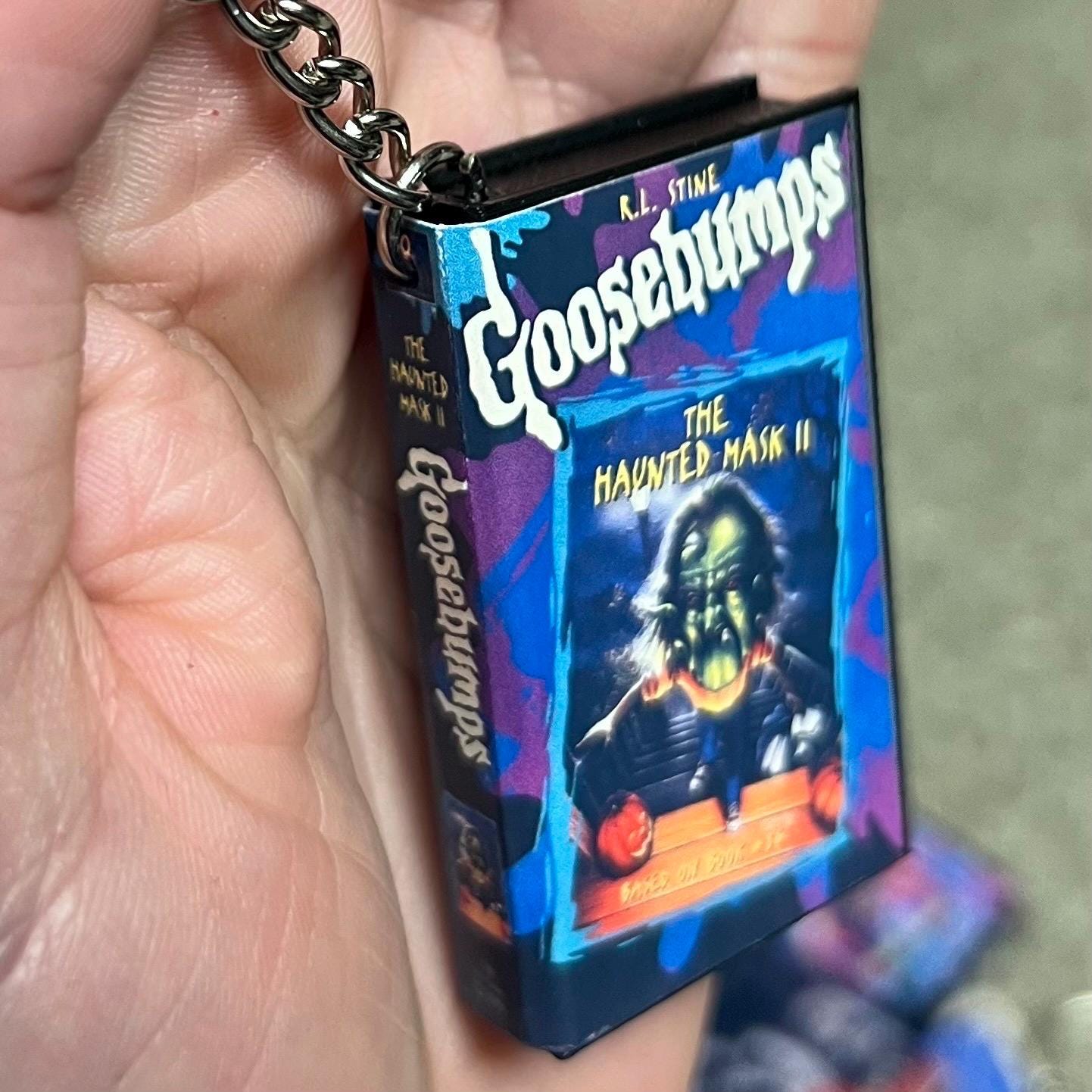 Portachiavi Metallico A Forma Di Guanto Rosso Di Nightmare - Ciondolo Horror Per Chiavi Auto, Borse E Zaini - Regalo Originale Per Fan Del Cinema