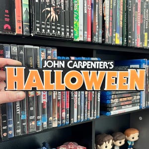 Halloween 3D Printed Sign | John Carpenter’s Halloween 3D Logo | Michael Myers Bust Plaque | Movie Room Display | Horror Collection Decor