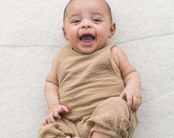 Organic Cotton Adjustable Strap Overalls for Baby & Toddler, Gender Neutral Dungarees, Eco-Friendly, Baby Shower Gift