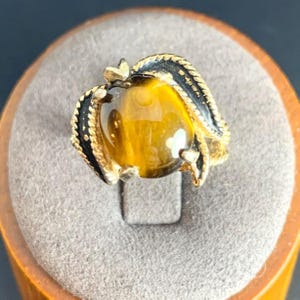 VTG Gold Over Sterling Silver 925 Tiger&#39;s Eye Leaf Design Border Ring Size 6.75