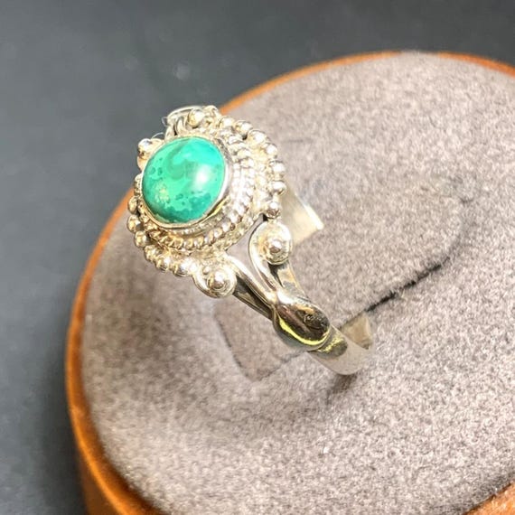 Malachite Beaded Scroll Design Statement Ring Ste… - image 2