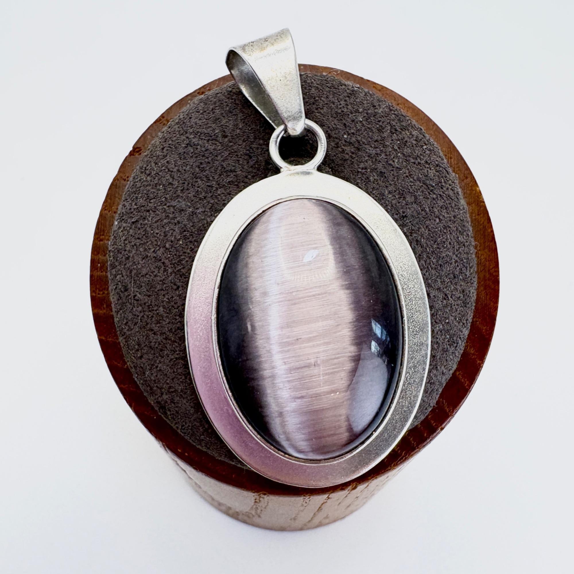 Purple Cat's Eye Bezel Set Pendant Sterling Silver 925 Size 1.75" Length