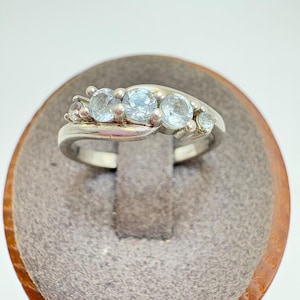 VTG Solid Sterling Silver 925 Cubic Zirconia Band Statement Ring Size 7