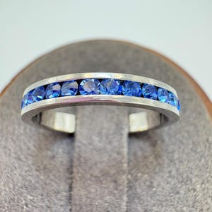 VTG Solid Sterling Silver 925 Blue Cubic Zirconia Statement Ring Size 6