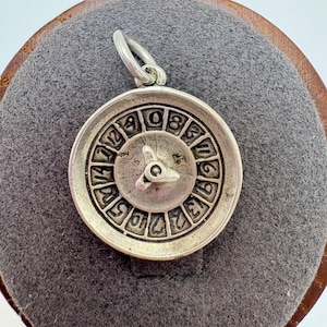 VTG Solid Sterling Silver 925 Roulette Wheel Circle Charm Size 1&quot; Length