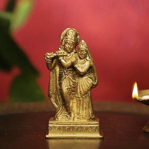 Krishna Statue in Brass,4 inch Small Size Radha Krishna Brass Idol, Krishna Bhagwan Home Temple Puja, Garden Decor Idol,Hindu Religious Home