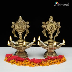 Messing Shankh Chakra Diya, Messing Appam Deepam, Messing Deepak 6 Zoll für Tempel Mandir Pooja Artikel, Diwali Deepawali Puja Dekor, Geschenke für Diwali