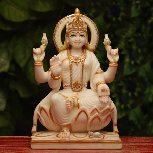 Lakshmi Goddess Statue,Sitting Laxmi Idol,Goddess of Wealth, Diwali Indian Gift,Hindu Maa of Wealth, Good fortune, Fertility & Prosperity