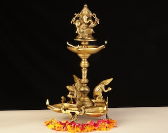 Brass Ganesha Oil Wick Lamp,Ganapathi Deepam with Mouse,Ganesh Deepak with Stand For Diwali Puja Decor,Temple Mandir Shrine,Appam Deepam