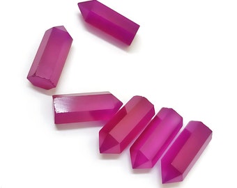 Piedra preciosa de calcedonia rosa intenso de talla lápiz con corte facetado escalonado AAA Plus
