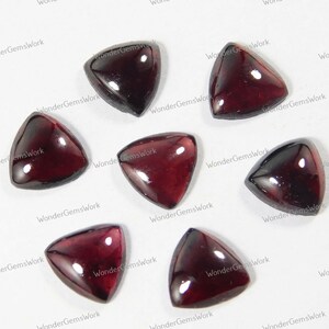 Natural Hyderabadi Garnet 6mm-15mm Trillion Cabochon  Loose Gemstone 6x6mm, 7x7mm, 8x8mm, 9x9mm, 10x10mm, 11x11mm, 15x15mm.