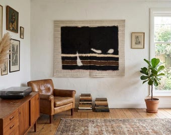 Vintage Turkish Wool Rug: Handwoven Wall Hanging (3'4x4’1 ft , 126x103 cm)