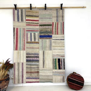 Tapete turco vintage de patchwork 4x6, tapete kilim listrado boho (4’0x5’8 pés)