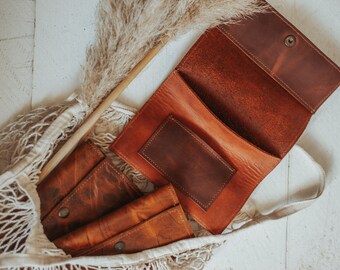 handmade leather pouch / tobacco pouch / wallet / leather case