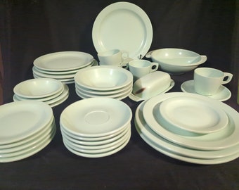 36 Pieces Boonton pastel green made in U S.A. melamine Dinnerware