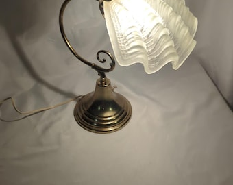Vintage Rare Brass MCM Table Lamp Clamshell Shade 13" High