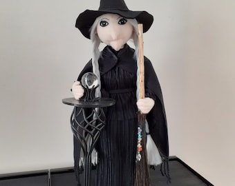 Witch /Halloween /Crystal Witch