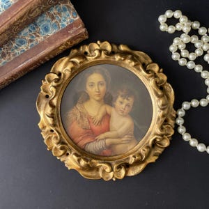 Vintage Florentine Wood Frame Madonna Mary with child , Italian Ornate Wooden Gold Round Florentine Frame Virgin Mary Renaissance style
