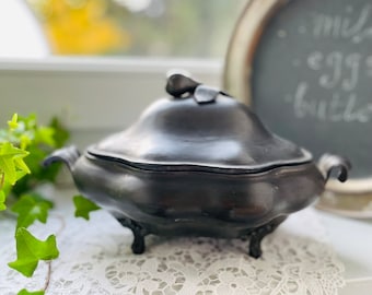 Antique Pewter Footed Tureen and lid , French Pewter Serving Bowl Footed bowl Table Centerpiece , Pewter Dish with Top Lid Farmhouse Decor
