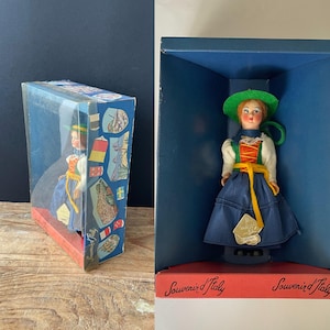 Vintage Boxed Italian Doll 1950s , Collectible Boxed Italian  Traditional Regional Outfit Doll , &quot;Souvenir of Italy&#39;&#39; Folk Doll &quot;Dolomiti&quot;