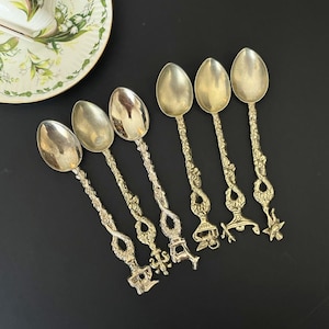 Cucharas de café italianas vintage plateadas, juego de 6 cucharas de recuerdo ornamentadas