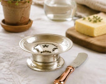 Vintage Silver plated Butter Dish Coquillor with Knife , French Butter Press Curler , Butter molding dish Hostess Gift
